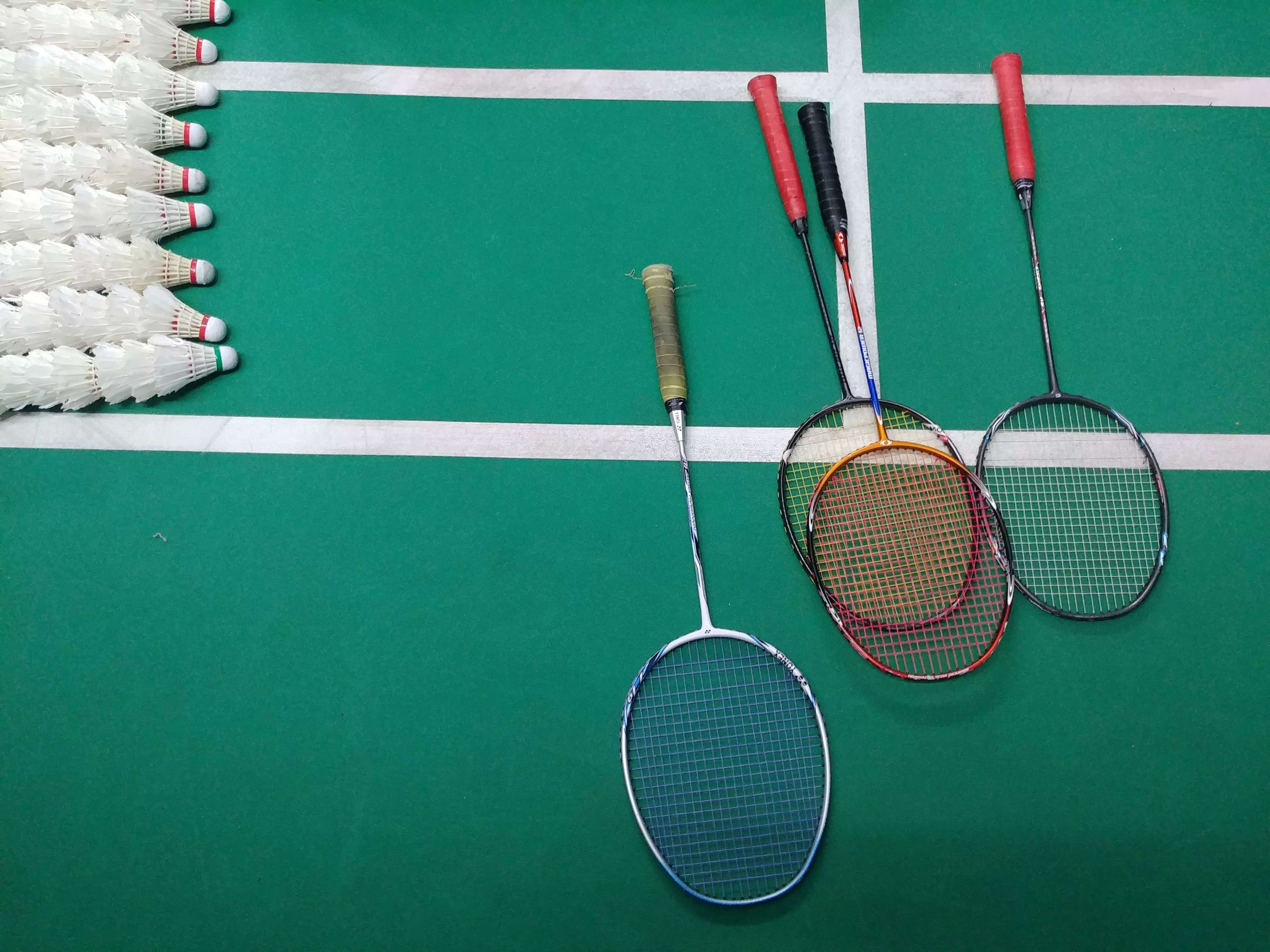 10 Best Badminton Kits in India: Ace your Game with our Top Picks (2023)